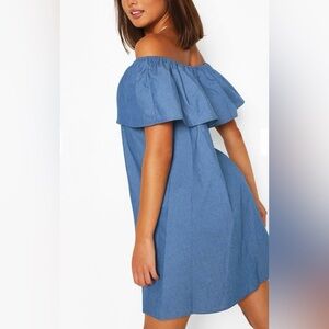 Boohoo Off the Shoulder Denim Dress Size 18/20